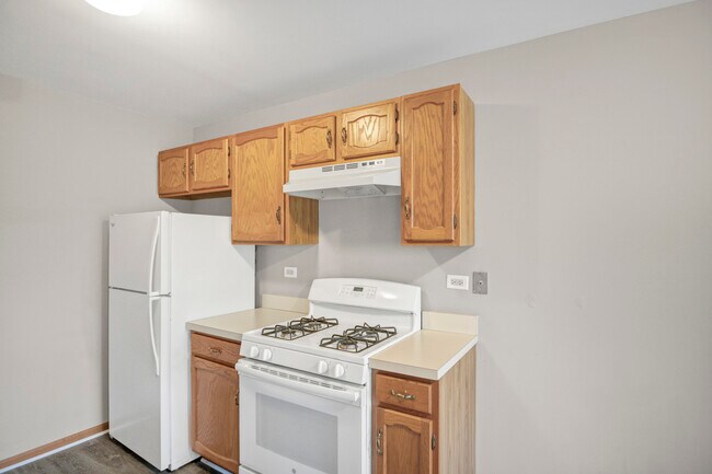 Building Photo - 737 Candleridge Ct