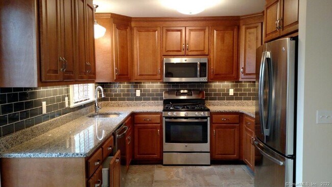 Building Photo - 1 Hamilton St