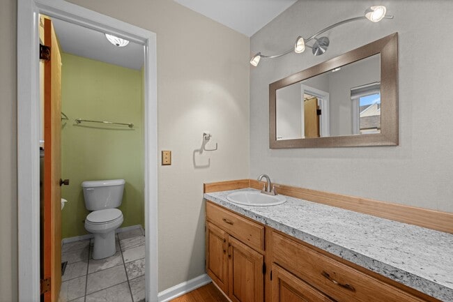 Building Photo - 8022 E Bucknell Pl