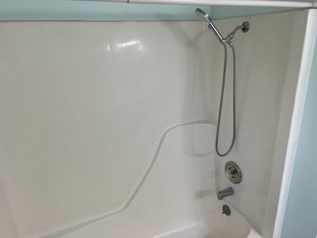 Building Photo - Highly Sought Somerset Highlands Beautiful Home