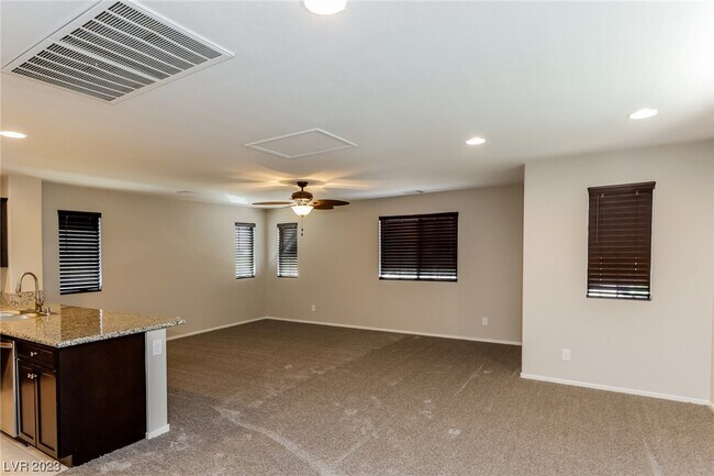 Building Photo - 10490 Forked Run St