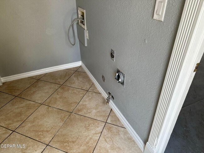 Building Photo - 1658 Nancy Lopez Ln