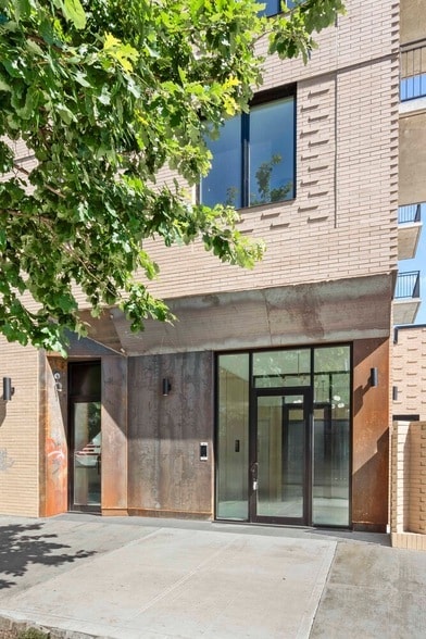 Building Photo - 1 Lenox Rd