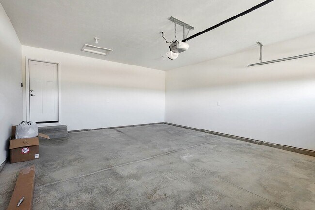 Building Photo - 2503 Treeline Drive