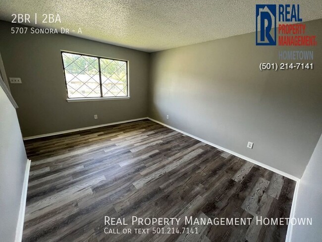 Building Photo - HALF OFF FIRST MONTH'S RENT MOVE-IN INCENT...