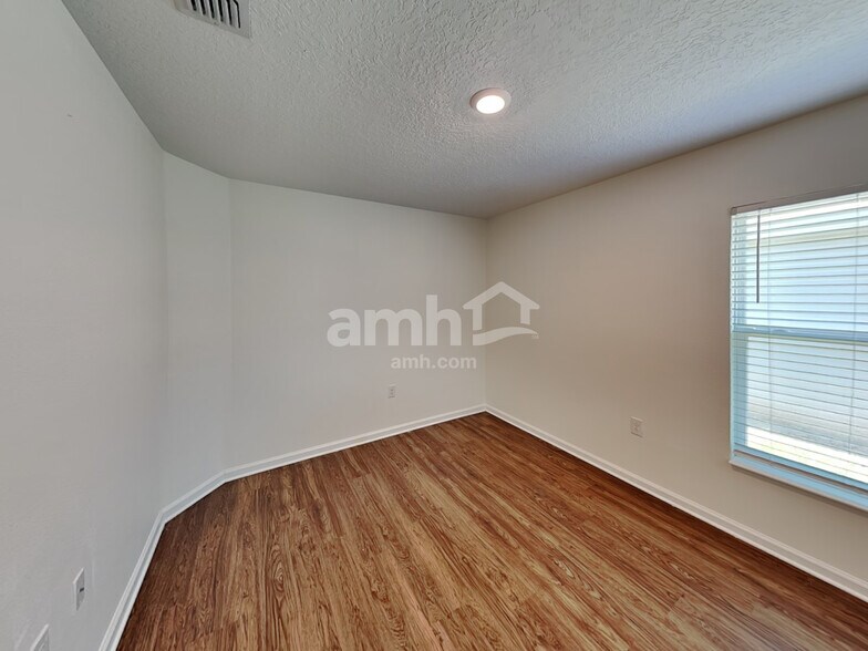 Building Photo - 4357 Seven Canyons Dr