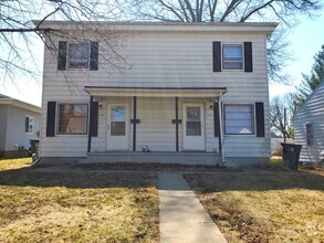 Building Photo - 1112-1114 BYRON AVE DUPLEX