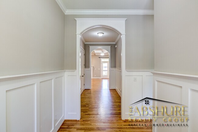 Building Photo - 109 Buck Johnson St