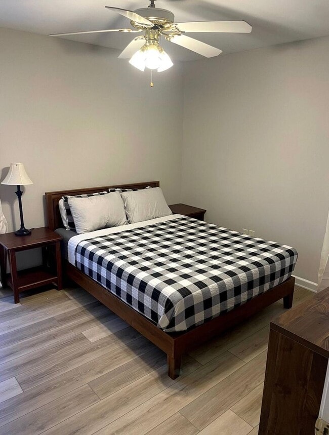 Building Photo - 227 Stephens Rd