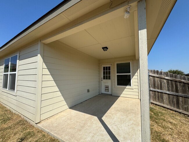 Building Photo - 3802 Appalachian Trl