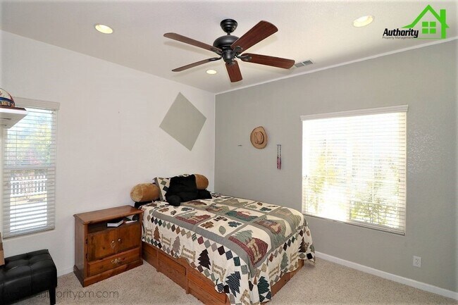 Building Photo - 14270 Quail Springs Rd