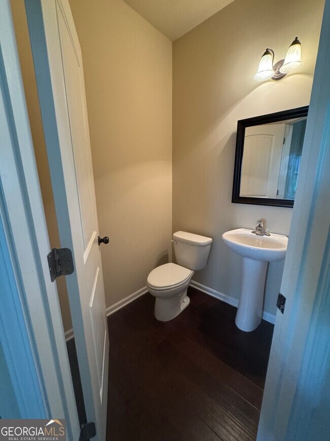 Building Photo - 2275 Morgan Farm Dr