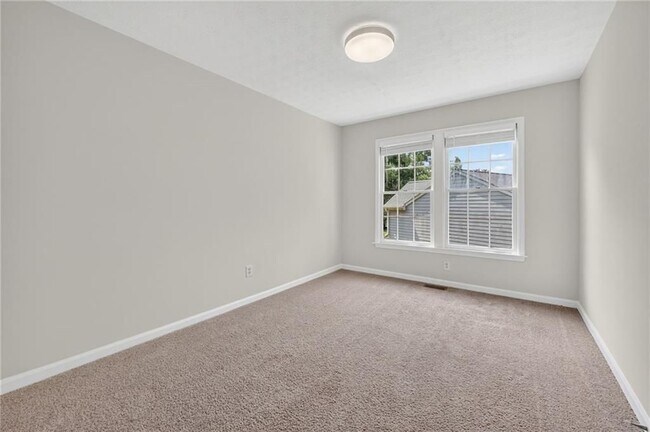 Building Photo - 12110 Greenmont Walk