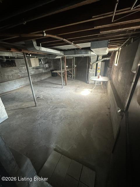Building Photo - 210 Linney Ave