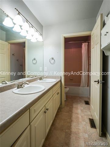 Building Photo - 15879 Agate Creek Dr