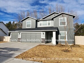 Building Photo - 10082 W Campville St