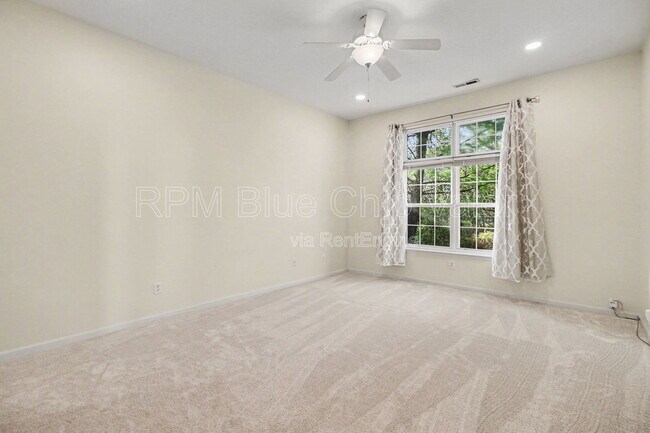 Building Photo - 3795 Brantford Way