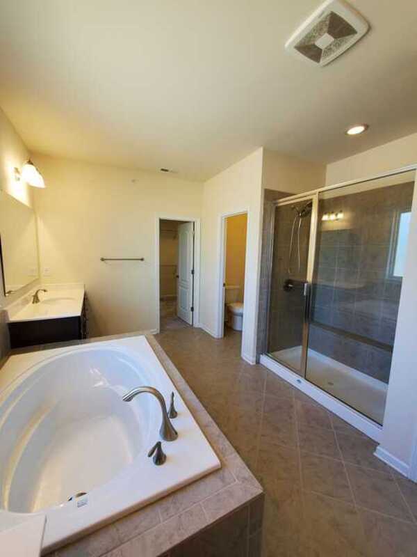 Building Photo - 1007 Anatrella Ln NW