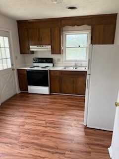 Building Photo - 612 Lexington Turnpike