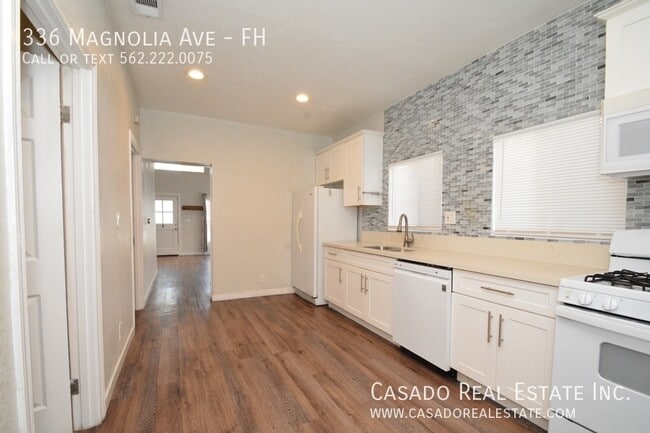 Building Photo - 336 Magnolia Ave