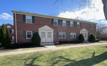 Building Photo - m1139sel