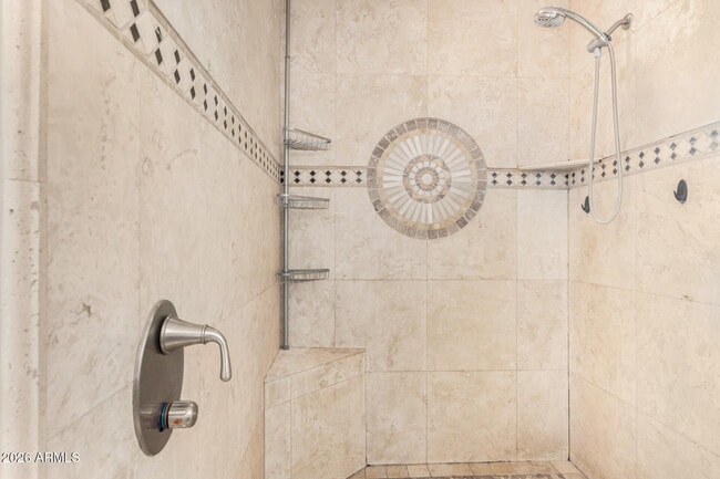 Building Photo - 8812 W Pinnacle Peak Rd