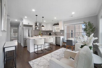 Building Photo - 593 Gallivan Blvd