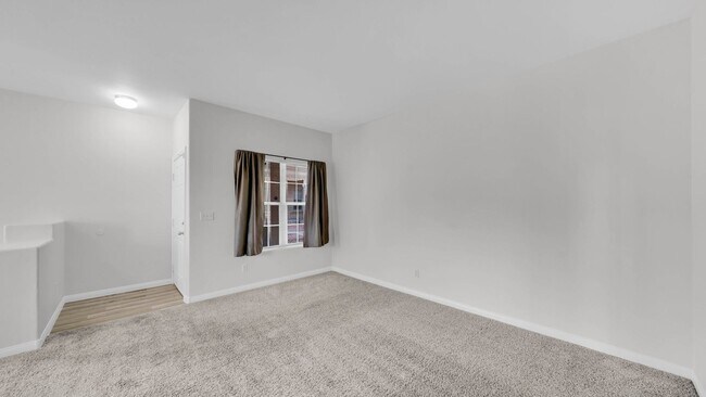 Building Photo - 520 Arrowhead Trail