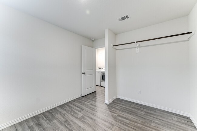 Building Photo - 7925 Way St