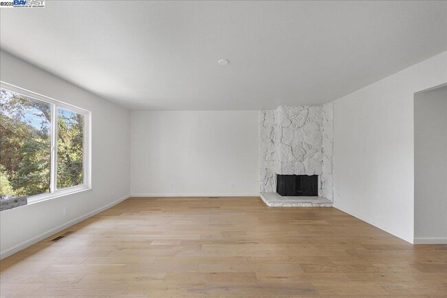 Building Photo - 4518 Mattis Ct