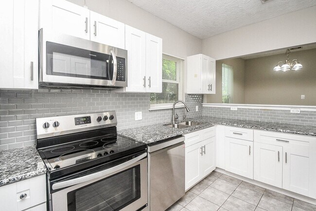 Building Photo - 4137 Galesburg St
