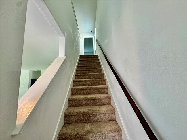 Building Photo - 10614 Cashew Run Ln