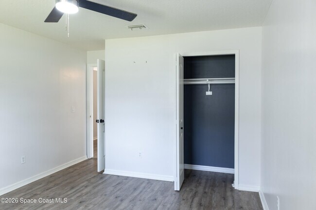 Building Photo - 1572 Holbrook Rd NW