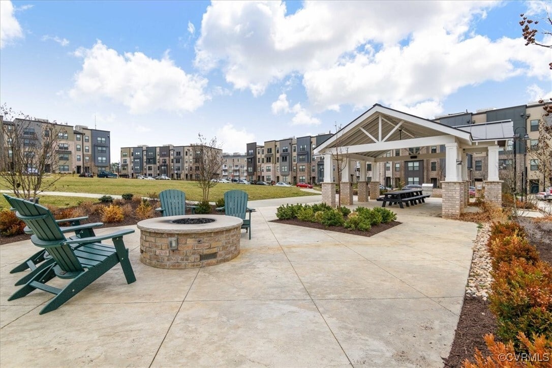 Building Photo - 2677 St Elias Dr