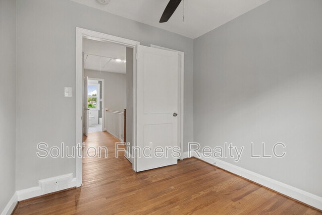 Building Photo - 1812 Edgewood Rd
