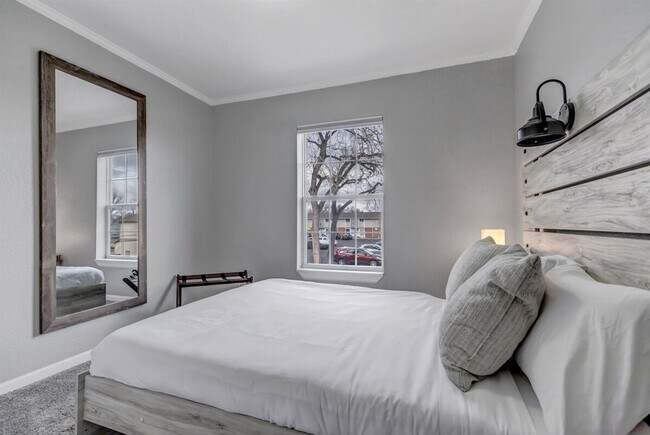 Building Photo - 4345 W 64th Ave