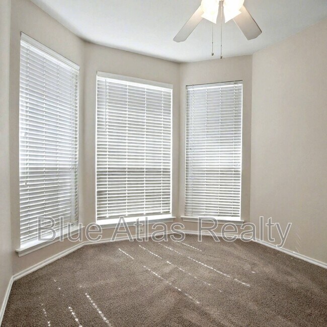 Building Photo - 6120 Amberjack Trail