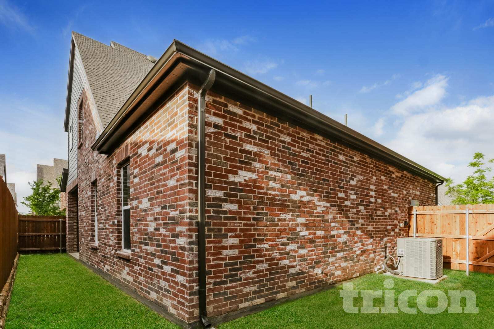 Building Photo - 1035 Fallgate Dr