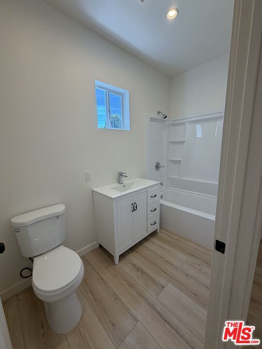 Building Photo - 5342 Don Pio Dr