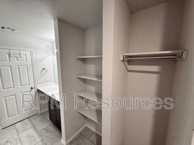 Building Photo - 11009 NW 100th St