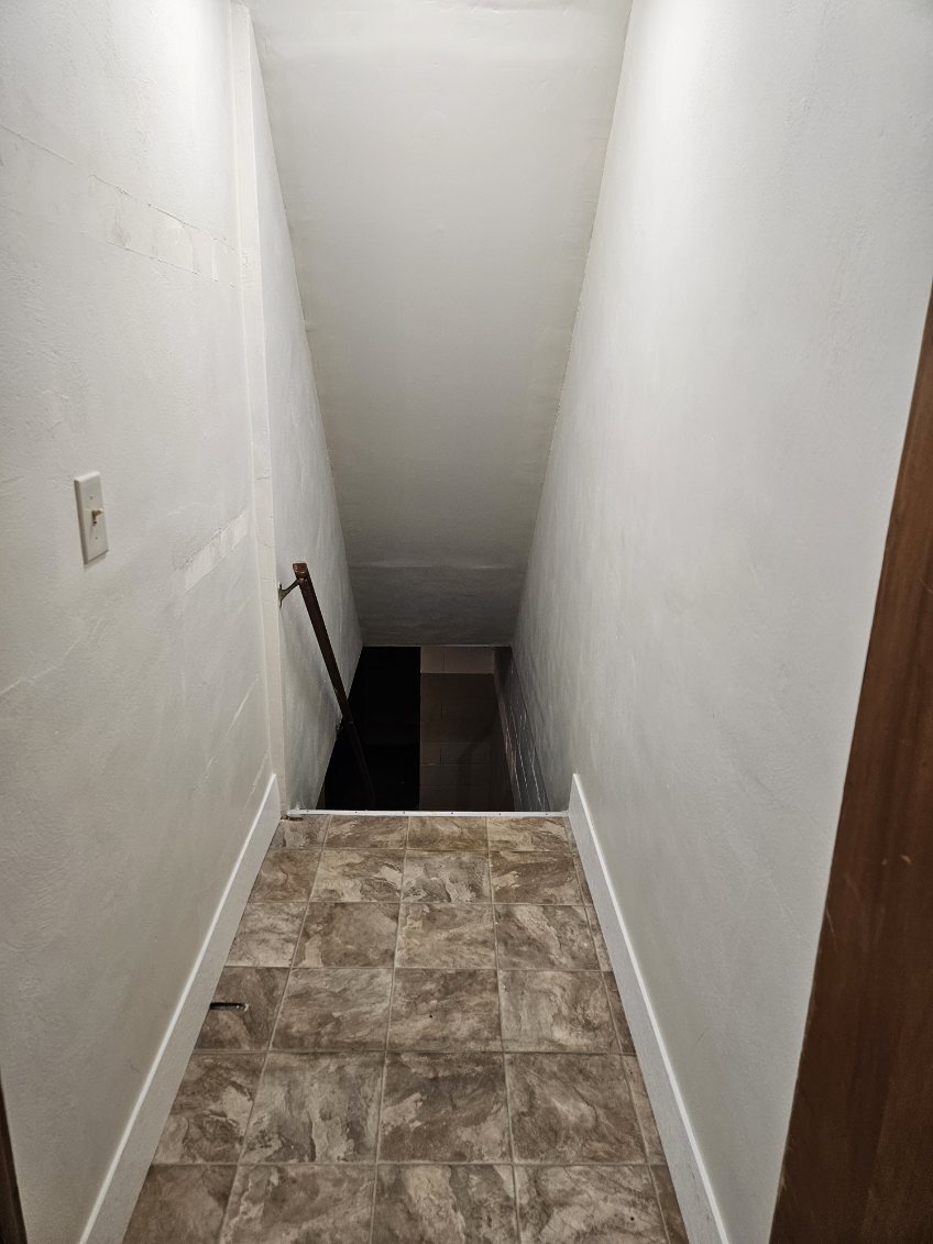 Basement Stairway - 125 29th St NE