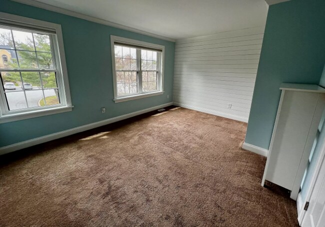 Building Photo - 3 Bedroom 2.5 Bath Townhouse in Woodlands Community of West Chester