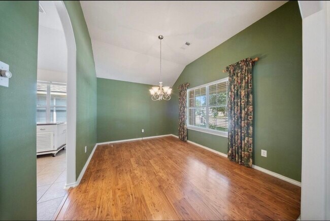 Building Photo - 6715 Rockwall Trail Dr