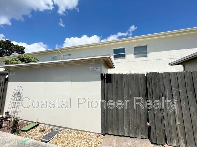 Building Photo - 4226 La Dega Ct