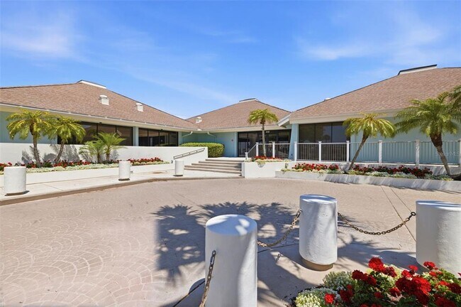 Building Photo - 9495 Blind Pass Rd