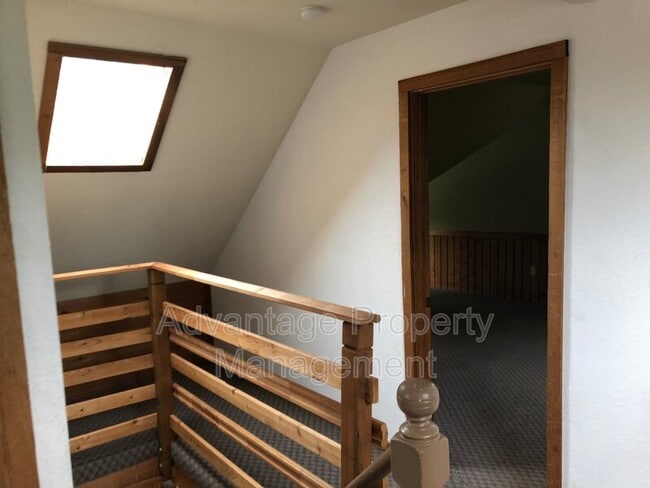 Building Photo - 444 NW 17th St