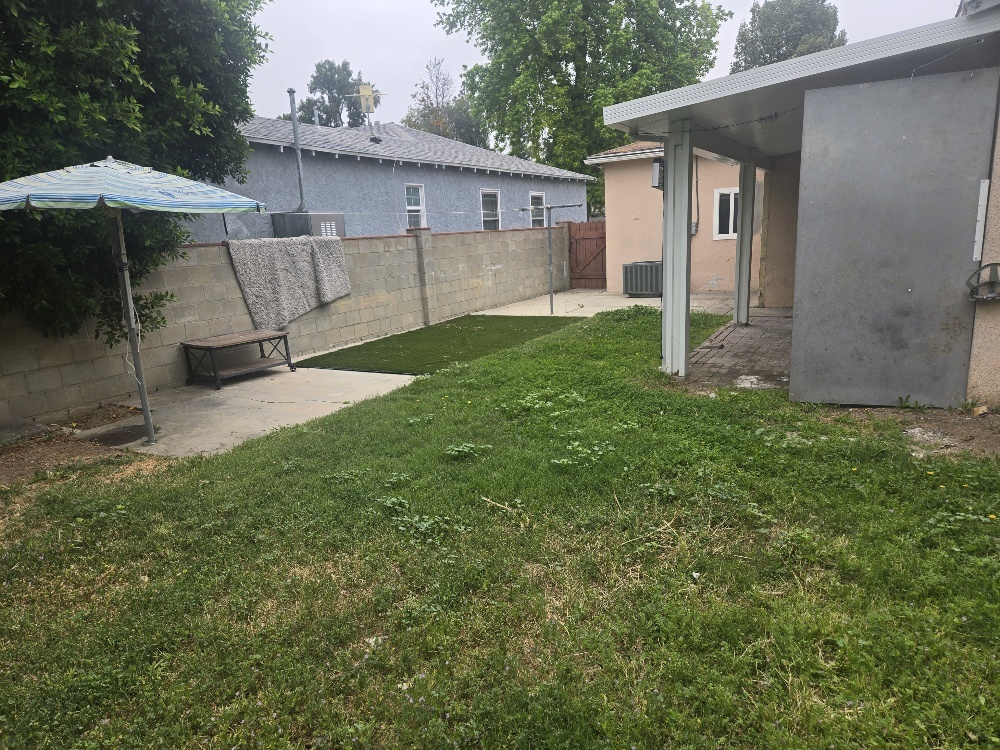 Building Photo - 7253 Capps Ave