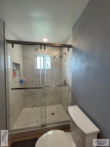 Building Photo - 711 Cisneros St