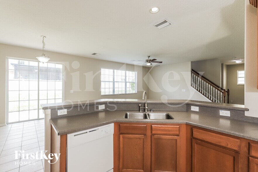 Building Photo - 7114 Early Gold Ln