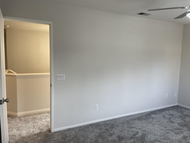 Building Photo - 1167 Innisfree Ct